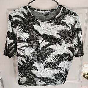 Topshop Monochrome Palm Print Tee